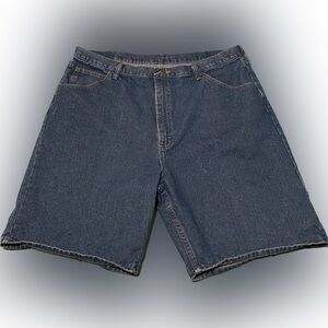 Men’s Wrangler 606 Relaxed Fit Denim Jean Shorts Size 42